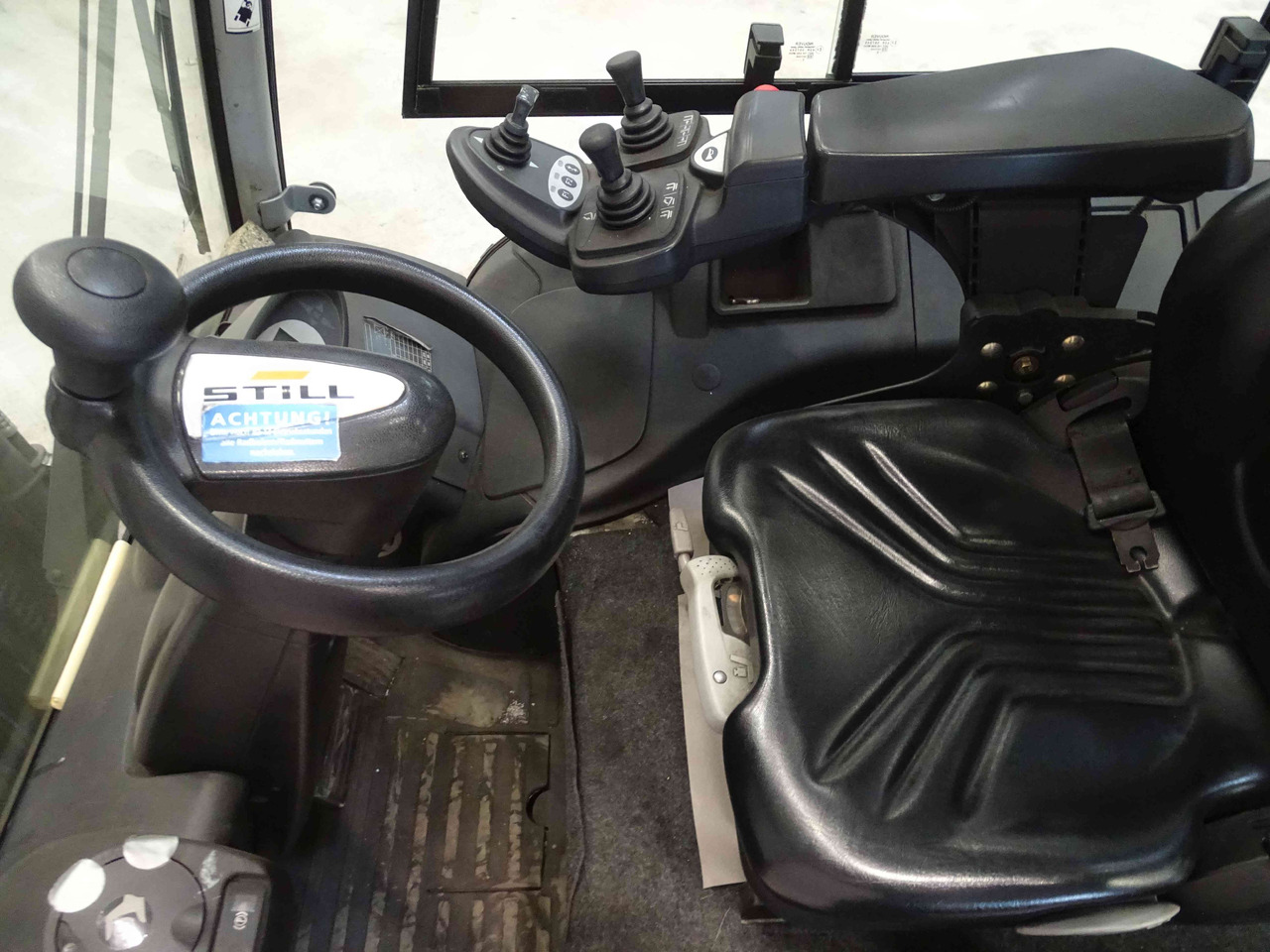 STILL RX60-25 - Электропогрузчик: фото 3 STILL RX60-25 - Электропогрузчик: фото 3