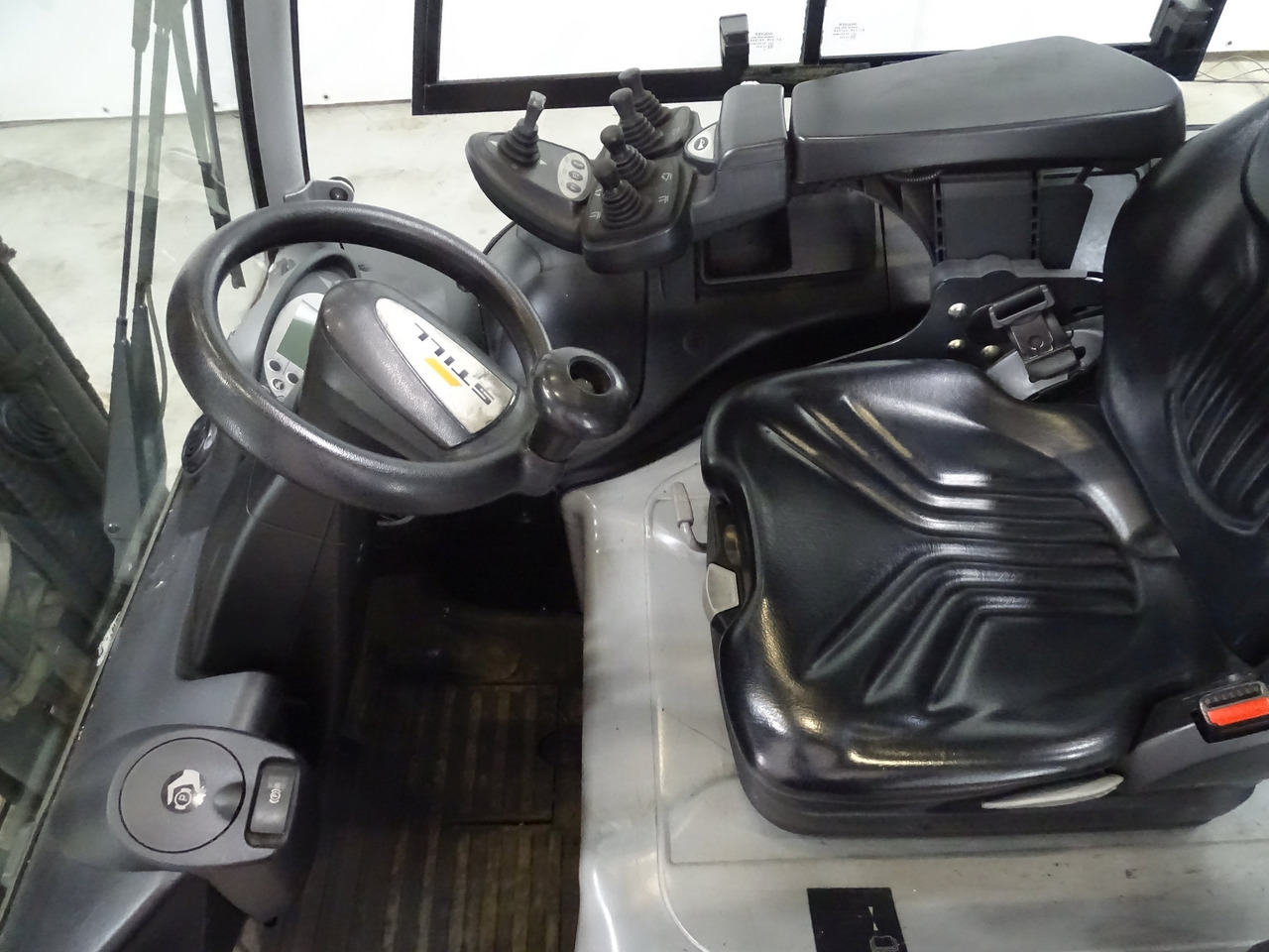 STILL RX60-25 - Электропогрузчик: фото 3 STILL RX60-25 - Электропогрузчик: фото 3