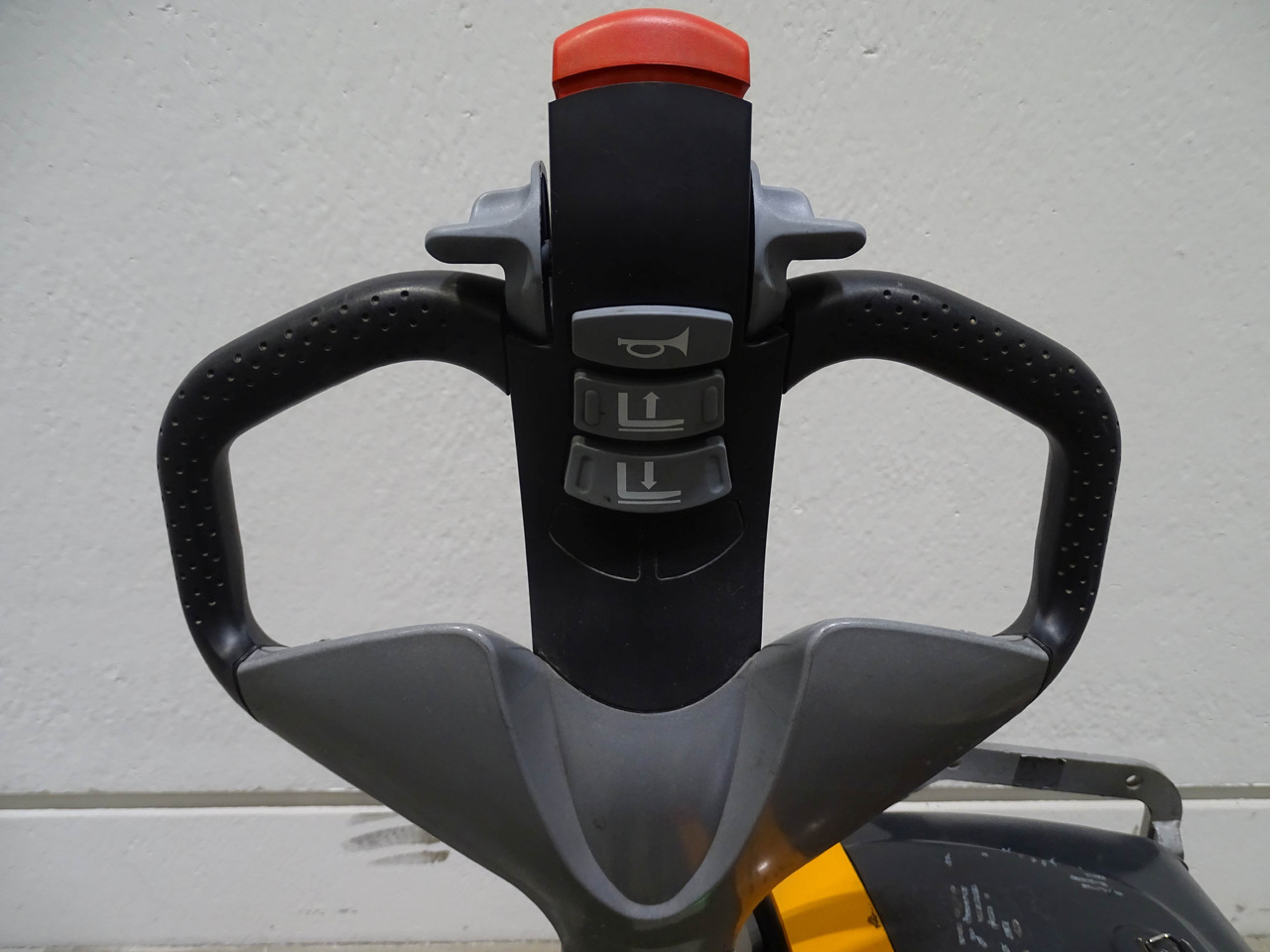 Still EXU20 - Тележка: фото 3 Still EXU20 - Тележка: фото 3