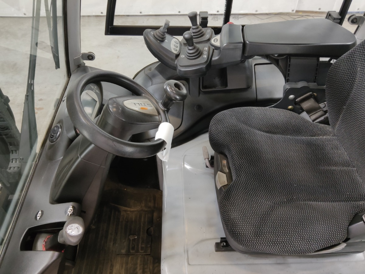 Still RX20-20P - Вилочный погрузчик: фото 3 Still RX20-20P - Вилочный погрузчик: фото 3