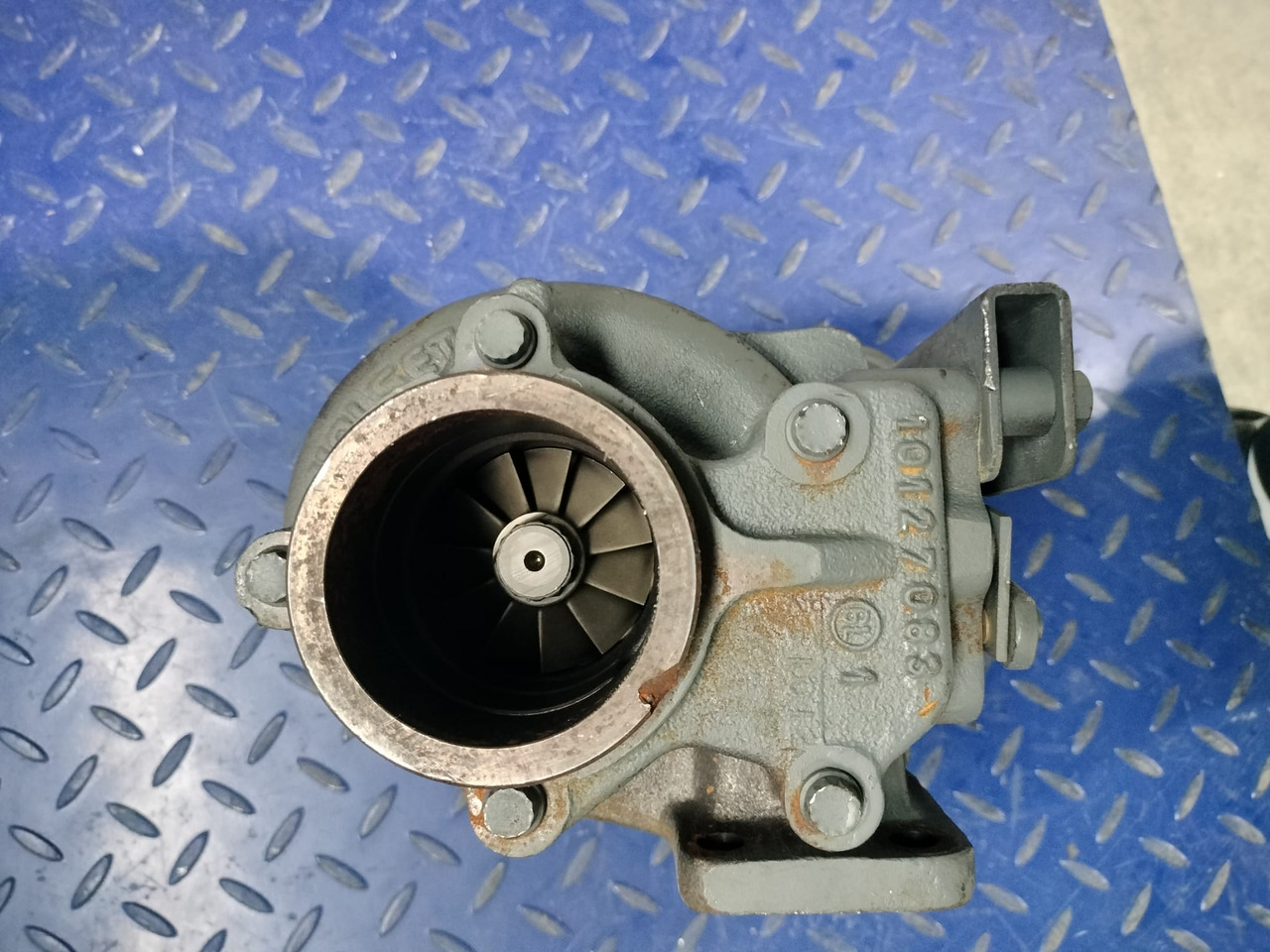 HOLSET 3767397-Holset HX35W - Турбина для Грузовиков: фото 3 HOLSET 3767397-Holset HX35W - Турбина для Грузовиков: фото 3