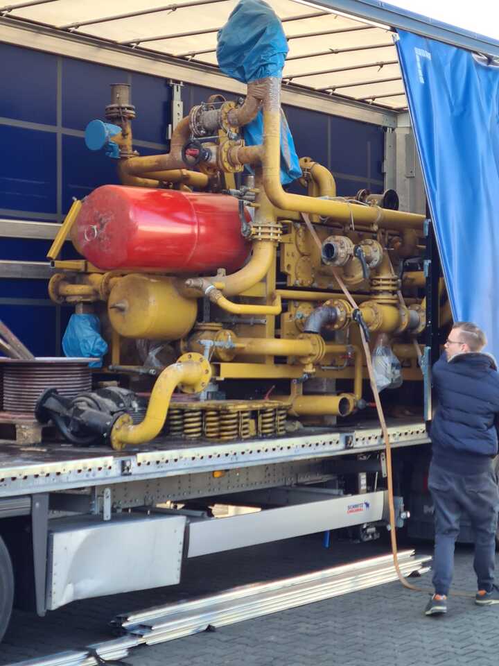 MTU Diesel Electric Generator 1500 kVA - Двигатель и запчасти для Навесного оборудования: фото 4 MTU Diesel Electric Generator 1500 kVA - Двигатель и запчасти для Навесного оборудования: фото 4