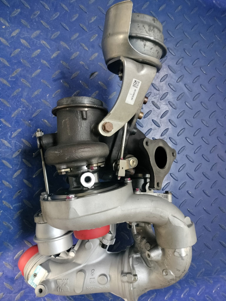 Mercedes Benz BiTurbocharger A6510901686 - Турбина для Фургонов: фото 1 Mercedes Benz BiTurbocharger A6510901686 - Турбина для Фургонов: фото 1