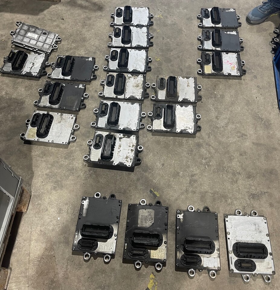 Mercedes PLD ECU A0654471240 - Блок управления для Грузовиков: фото 1 Mercedes PLD ECU A0654471240 - Блок управления для Грузовиков: фото 1