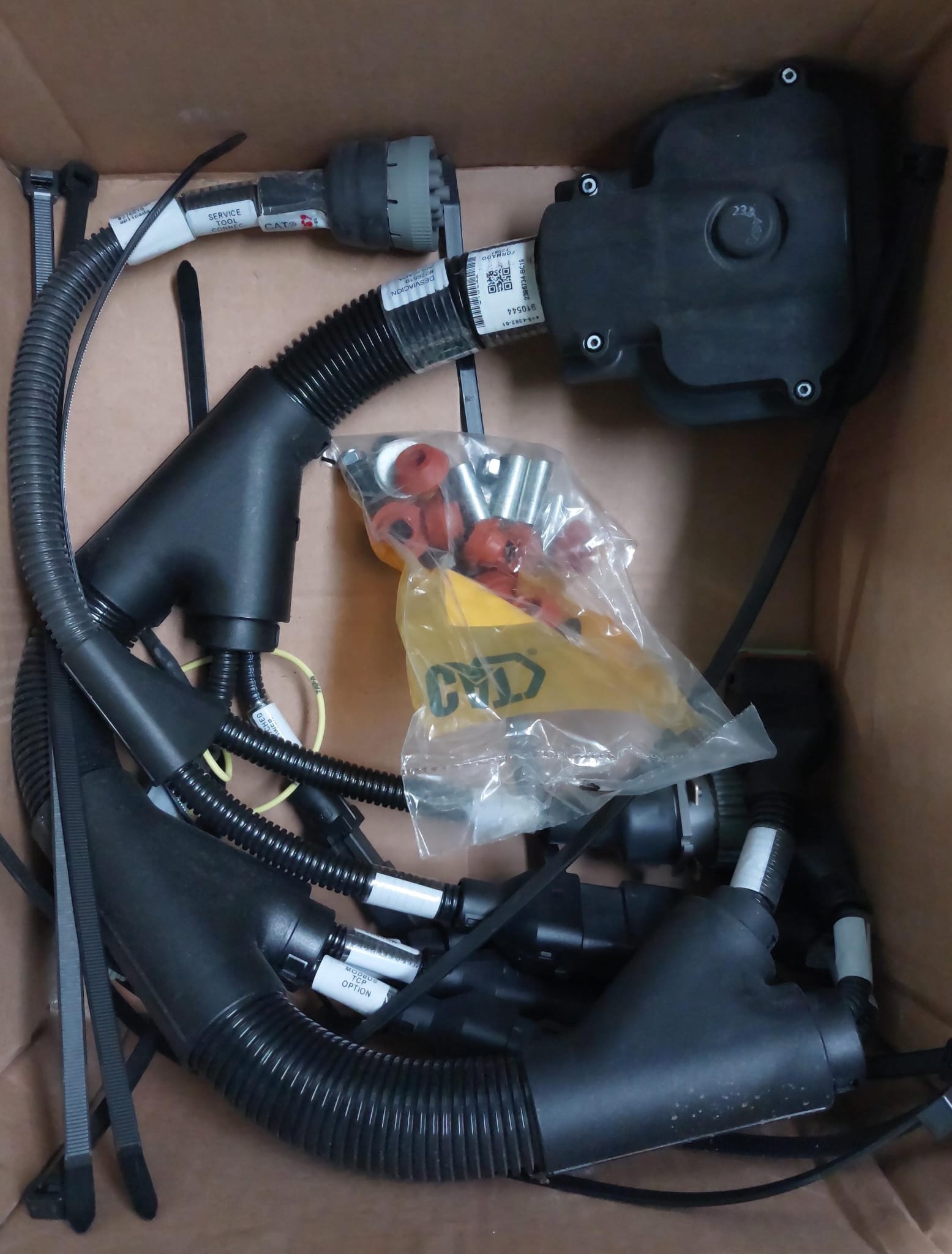 CATERPILLAR MANAGER REȚEA-MARIN PLE601-A5:N2 - Запчасти для Электрогенераторов: фото 1 CATERPILLAR MANAGER REȚEA-MARIN PLE601-A5:N2 - Запчасти для Электрогенераторов: фото 1