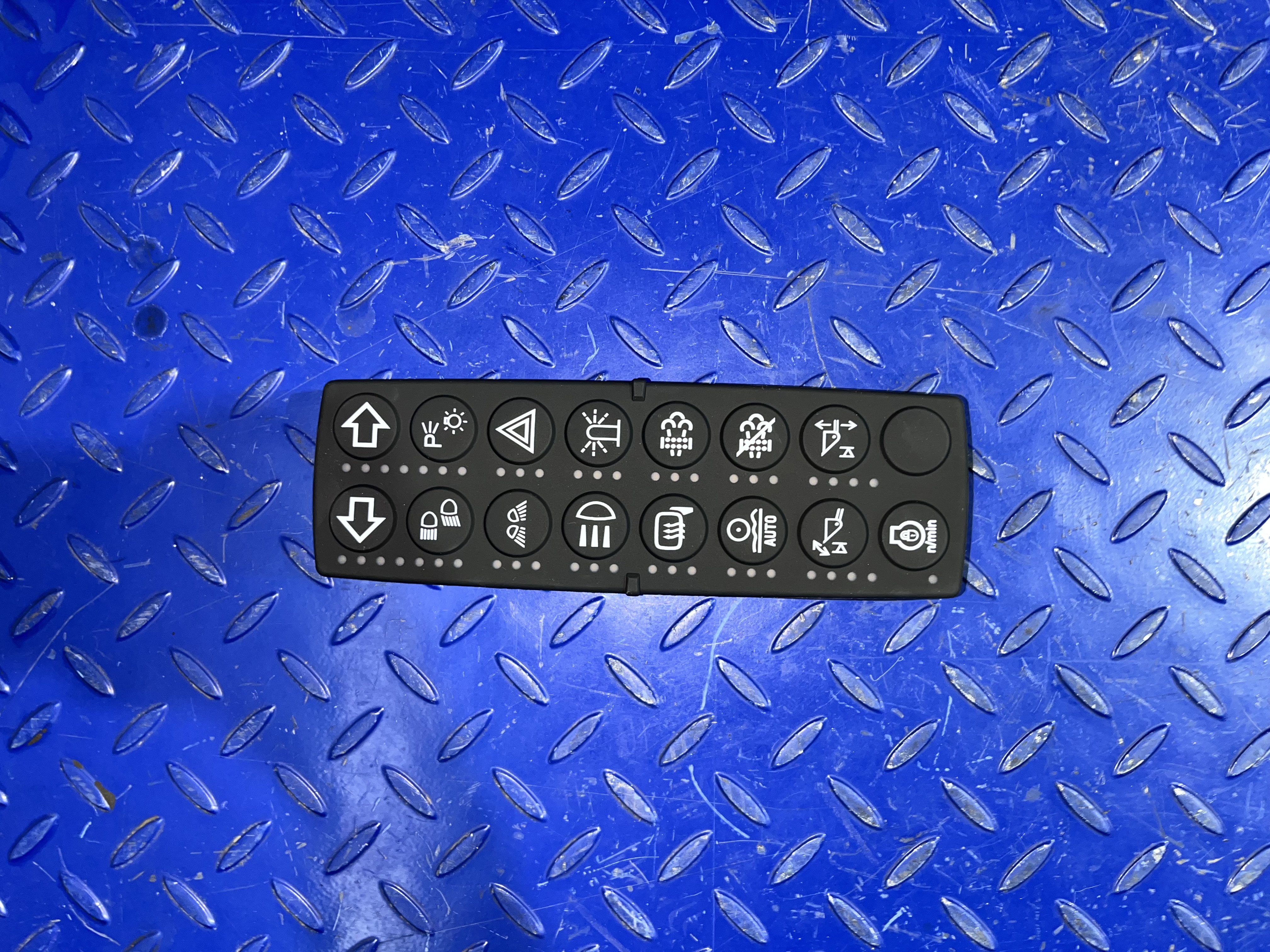 CATERPILLAR Module Switch - Запчасти для Колёсных погрузчиков: фото 1 CATERPILLAR Module Switch - Запчасти для Колёсных погрузчиков: фото 1