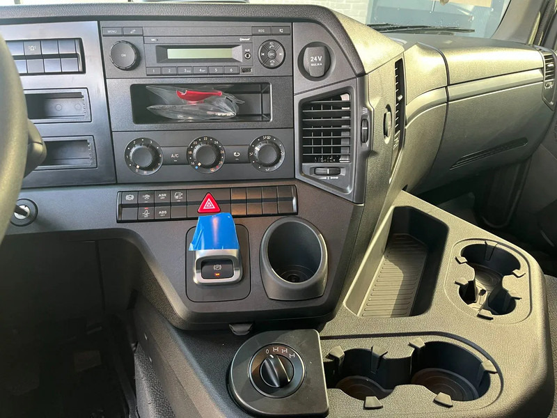 Новый Грузовик-шасси Mercedes-Benz Arocs 3340 A 6x6 Chassis cabin: фото 11