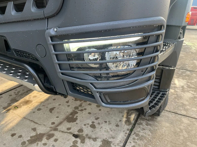 Новый Грузовик-шасси Mercedes-Benz Arocs 3340 A 6x6 Chassis cabin: фото 17