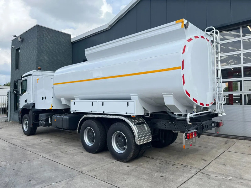 Mercedes-Benz Arocs 4040 6x6 Water Tank Truck - Грузовик-цистерна: фото 3 Mercedes-Benz Arocs 4040 6x6 Water Tank Truck - Грузовик-цистерна: фото 3