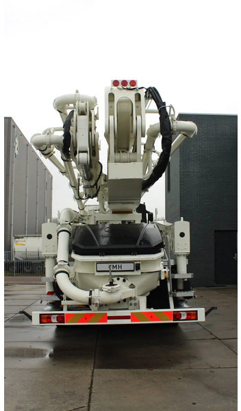 Mercedes-Benz Arocs 4140 8x4 Sany SY43 Concrete pump Build by Putzmeister - Автобетононасос: фото 4 Mercedes-Benz Arocs 4140 8x4 Sany SY43 Concrete pump Build by Putzmeister - Автобетононасос: фото 4