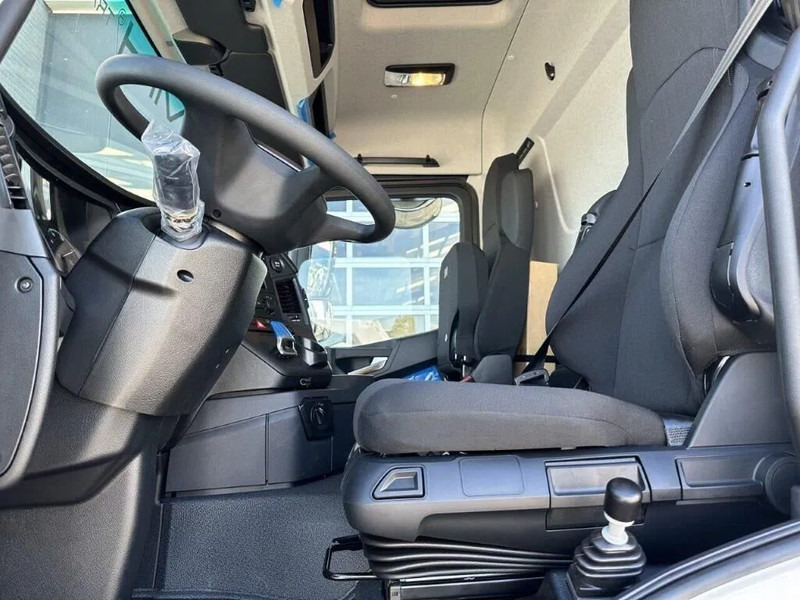 Mercedes-Benz Arocs 4140 K 8x4 Meiller Tipper в лизинг Mercedes-Benz Arocs 4140 K 8x4 Meiller Tipper: фото 12 Mercedes-Benz Arocs 4140 K 8x4 Meiller Tipper в лизинг Mercedes-Benz Arocs 4140 K 8x4 Meiller Tipper: фото 12