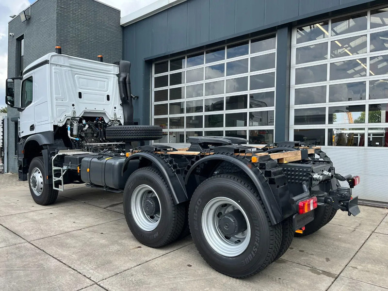Mercedes-Benz Arocs 4058 AS 6x6 Tractor Head 180T Push Pull (Pre order) - Тягач: фото 3 Mercedes-Benz Arocs 4058 AS 6x6 Tractor Head 180T Push Pull (Pre order) - Тягач: фото 3