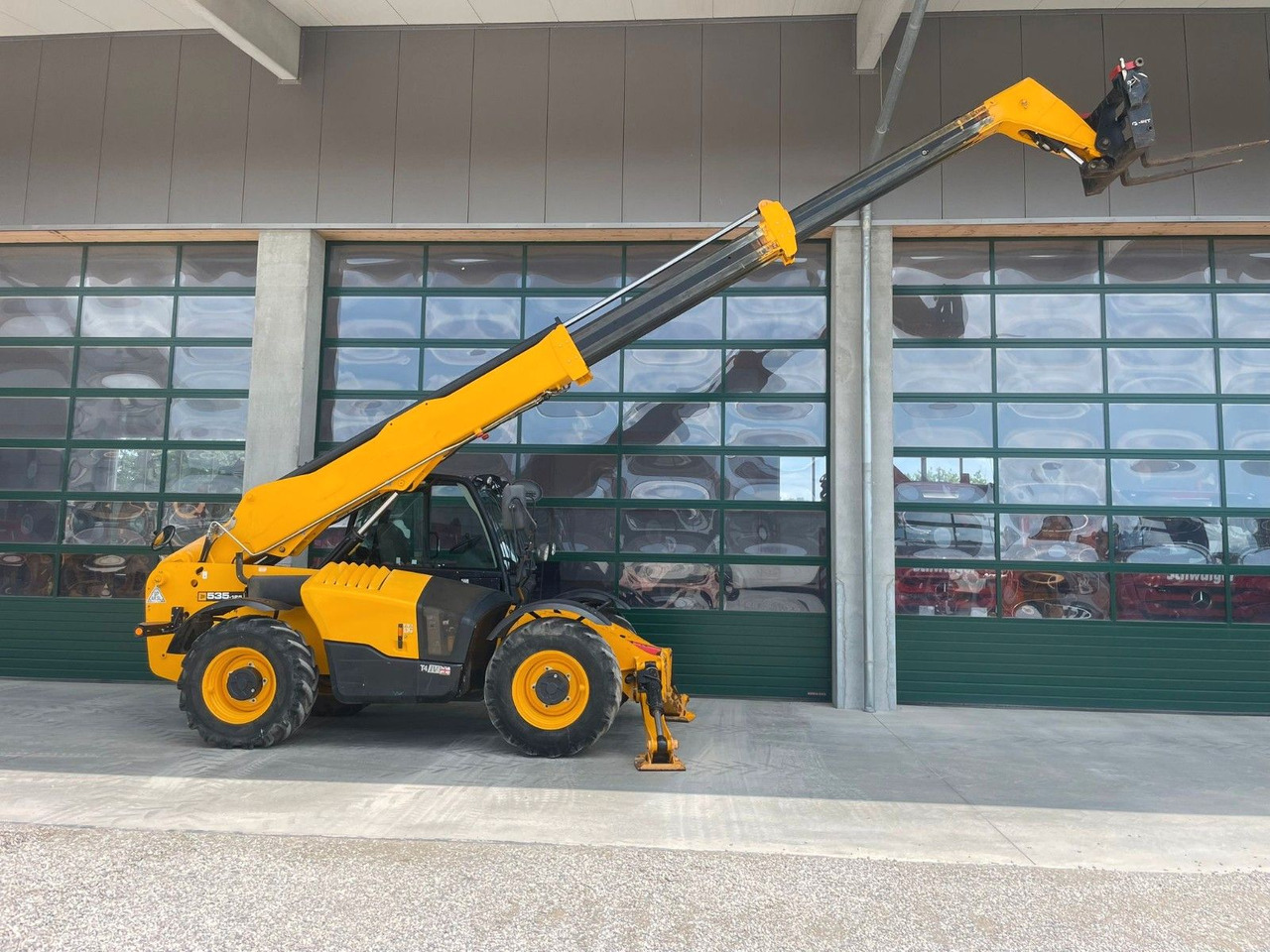 JCB 535-125 - Телескопический погрузчик: фото 4 JCB 535-125 - Телескопический погрузчик: фото 4