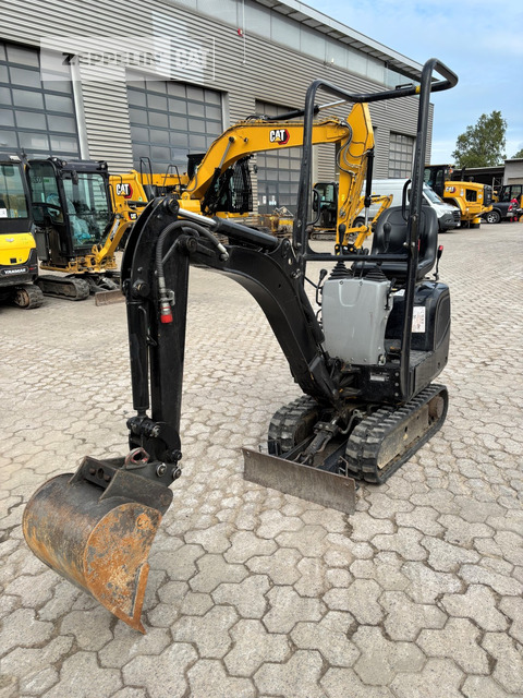 Cat 300.9D - Мини-экскаватор: фото 2 Cat 300.9D - Мини-экскаватор: фото 2