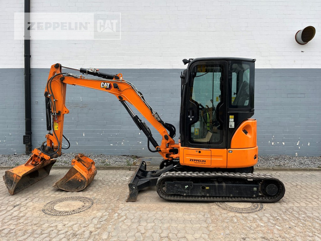 Cat 303.5ECR - Мини-экскаватор: фото 1 Cat 303.5ECR - Мини-экскаватор: фото 1