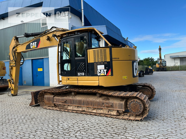 Cat 321DLCR - Гусеничный экскаватор: фото 2 Cat 321DLCR - Гусеничный экскаватор: фото 2