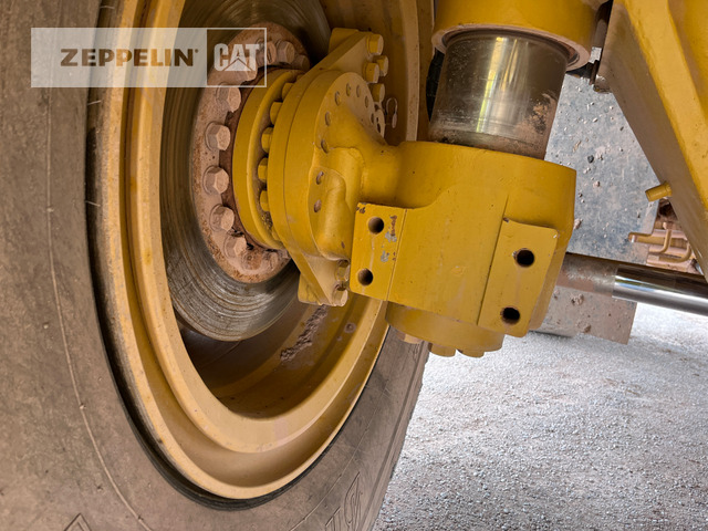 Карьерный самосвал Cat 775G: фото 19