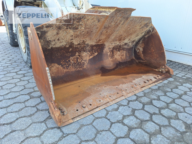 Cat 966M - Колёсный погрузчик: фото 5 Cat 966M - Колёсный погрузчик: фото 5