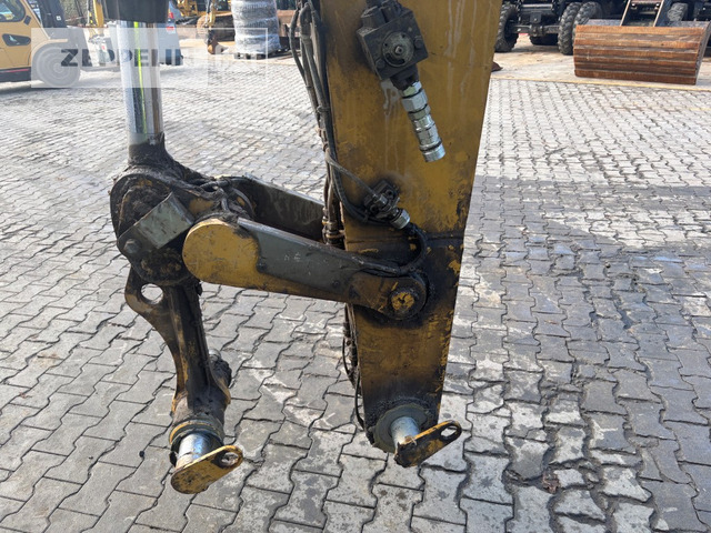 Перегружатель Cat MH3022: фото 9