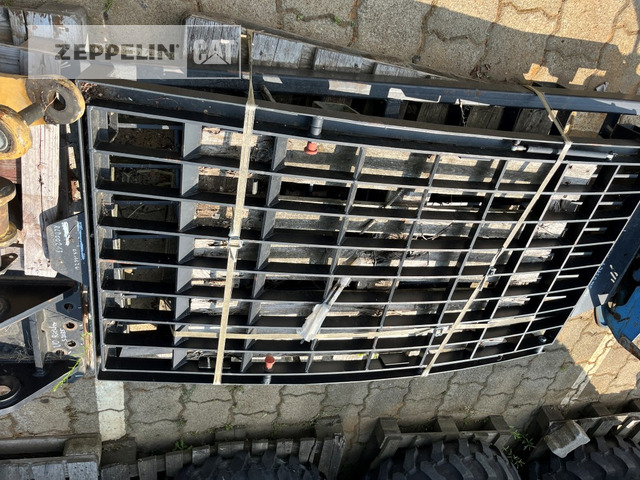 Cat Steinschlagschutzgit - Навесное оборудование для Вилочных погрузчиков: фото 2 Cat Steinschlagschutzgit - Навесное оборудование для Вилочных погрузчиков: фото 2