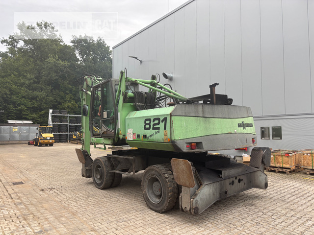 Sennebogen 821 - Перегружатель: фото 2 Sennebogen 821 - Перегружатель: фото 2