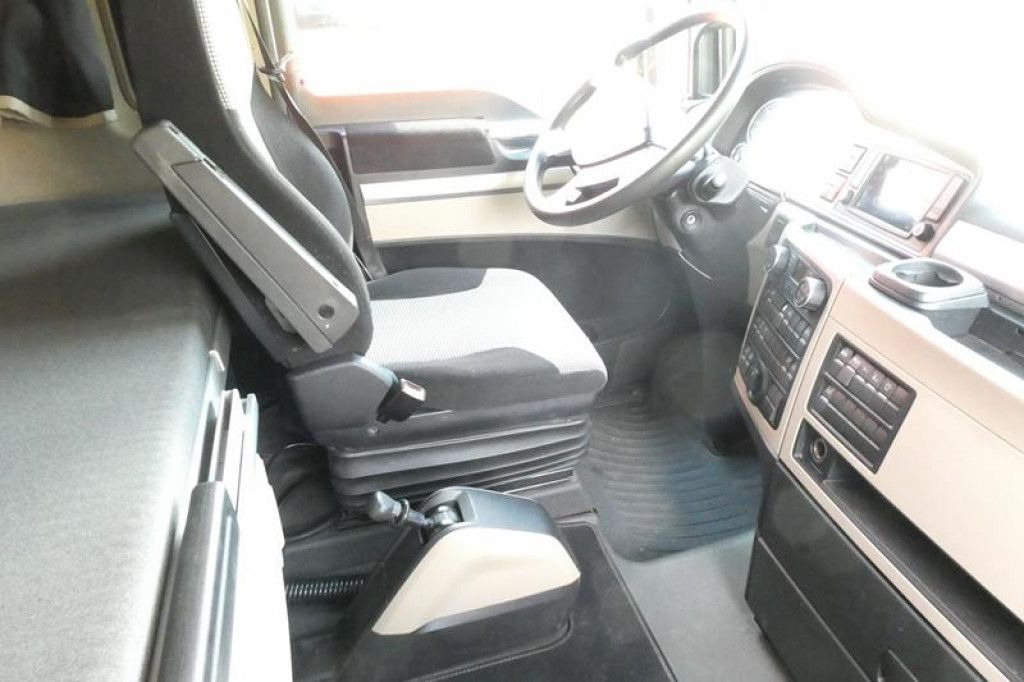 Грузовик бортовой/ Платформа MAN TG-X 24.500 6x2-4 LL-U Pritsche Maschinentranspo: фото 11