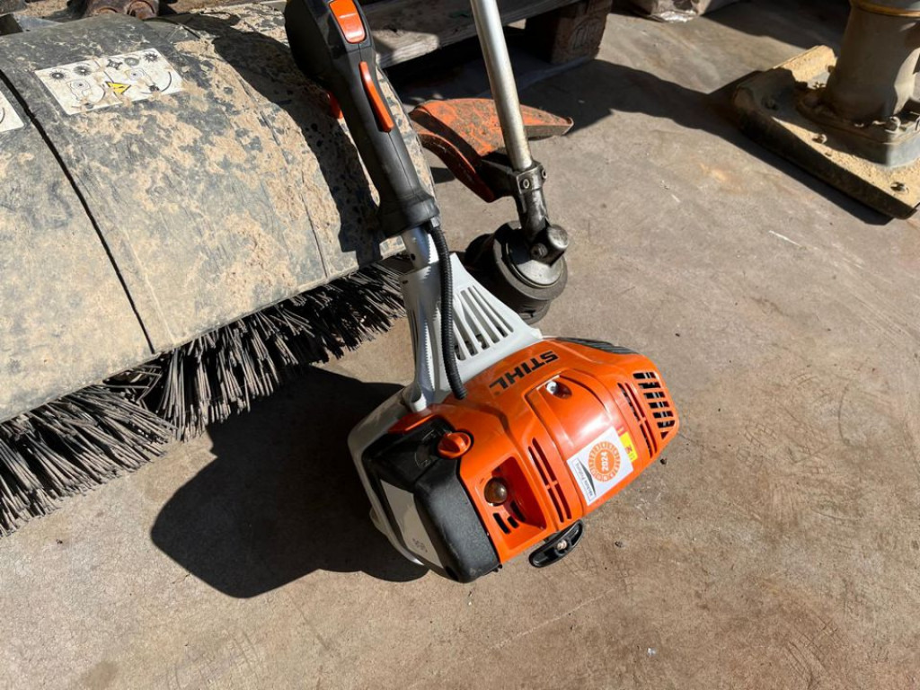 Stihl Stihl Kombimotor Kleinteile KM 131/R - Садовое оборудование: фото 3 Stihl Stihl Kombimotor Kleinteile KM 131/R - Садовое оборудование: фото 3