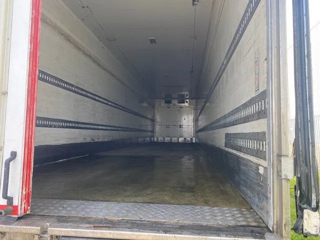 Van Eck koelvries 3 asser stuuras,met carrier vector koelmotor, apk gekeurd - Полуприцеп-рефрижератор: фото 4 Van Eck koelvries 3 asser stuuras,met carrier vector koelmotor, apk gekeurd - Полуприцеп-рефрижератор: фото 4