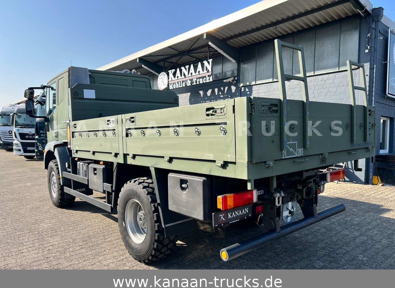 Iveco ML100E22WM-BW 4x4 Camper Exped 8.670Km - Грузовик бортовой/ Платформа: фото 4 Iveco ML100E22WM-BW 4x4 Camper Exped 8.670Km - Грузовик бортовой/ Платформа: фото 4