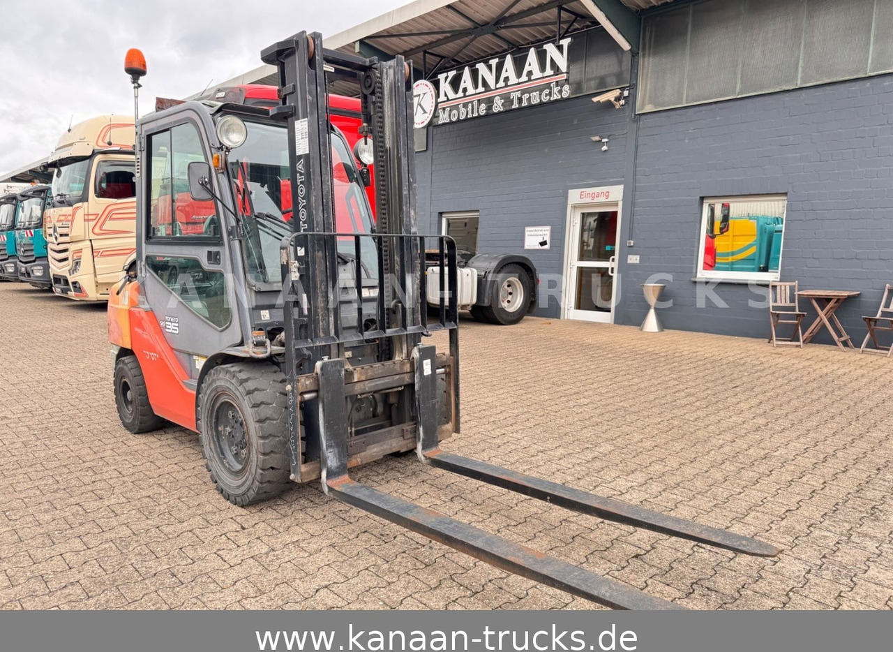 Toyota Tonero 35 Diesel Stapler 3.274h Sideshift - Дизельный погрузчик: фото 2 Toyota Tonero 35 Diesel Stapler 3.274h Sideshift - Дизельный погрузчик: фото 2