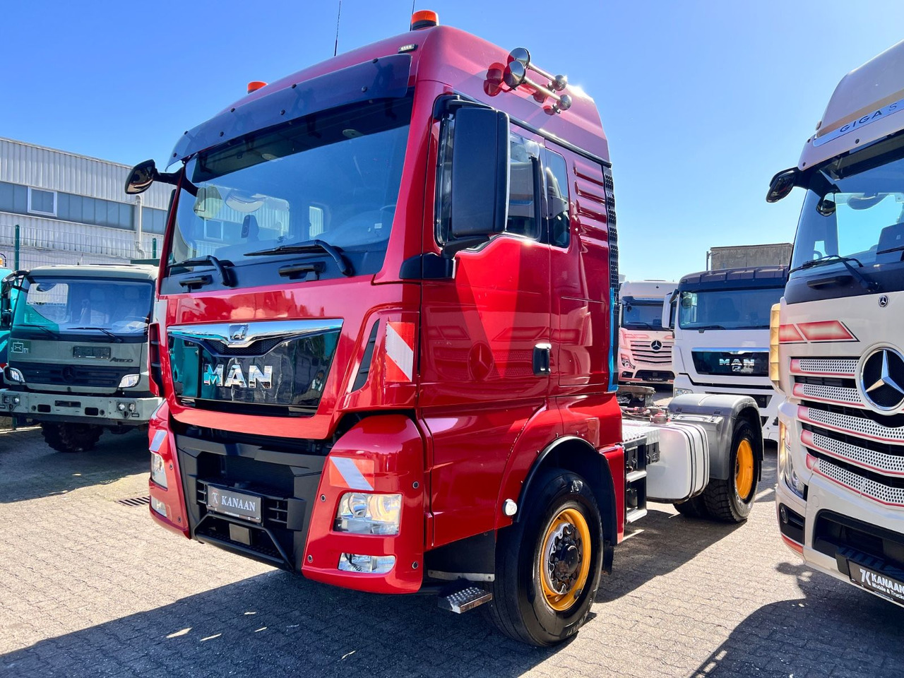 MAN TGX 18.510 XLX 4x4H BLS - HydroDrive TOP TÜV NEU - Тягач: фото 3 MAN TGX 18.510 XLX 4x4H BLS - HydroDrive TOP TÜV NEU - Тягач: фото 3
