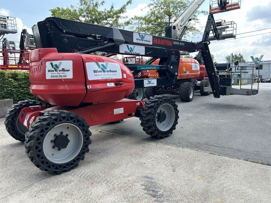 Manitou 200 ATJ RC ST5 (5612) - Коленчатый подъемник: фото 1 Manitou 200 ATJ RC ST5 (5612) - Коленчатый подъемник: фото 1