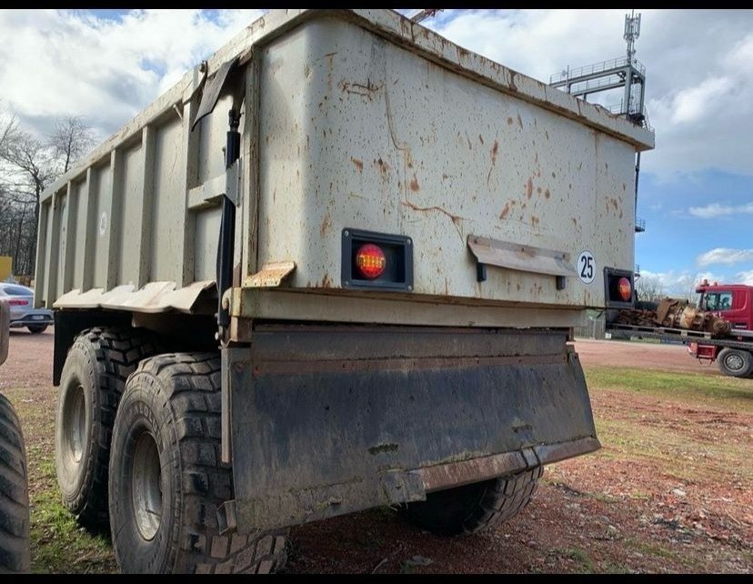Fliegl ASW 284 S BIG RUN ( - Прицеп-контейнеровоз/ Сменный кузов: фото 4 Fliegl ASW 284 S BIG RUN ( - Прицеп-контейнеровоз/ Сменный кузов: фото 4