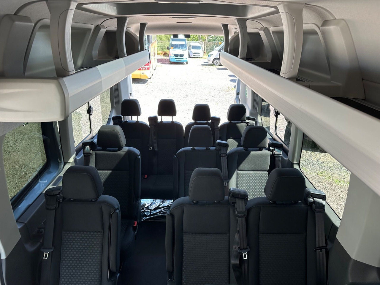 Микроавтобус, Пассажирский фургон Ford Transit (Klima*PDC*Xenon*Kamera*28 tKm): фото 16