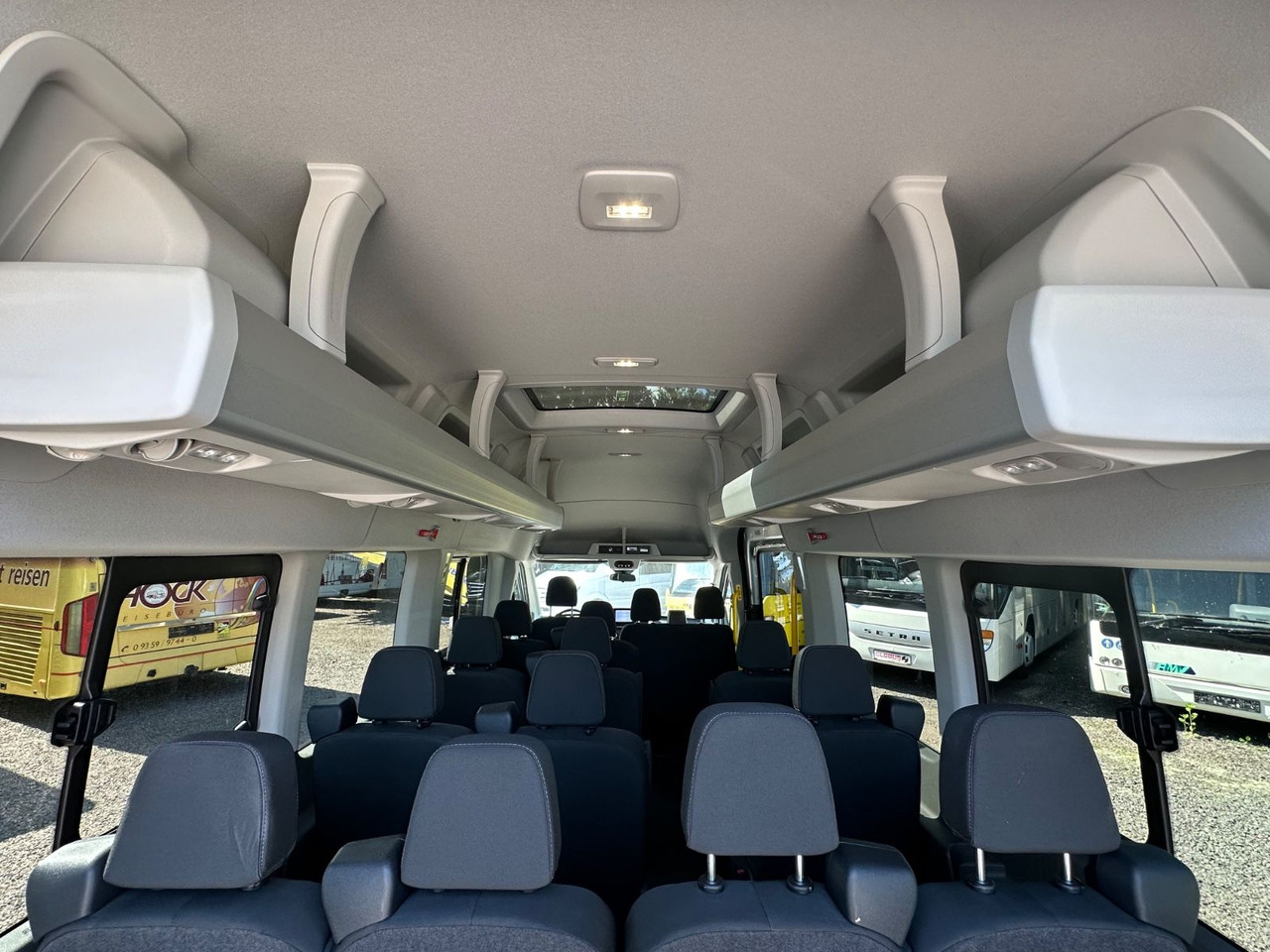 Микроавтобус, Пассажирский фургон Ford Transit (Klima*PDC*Xenon*Kamera*28 tKm): фото 17