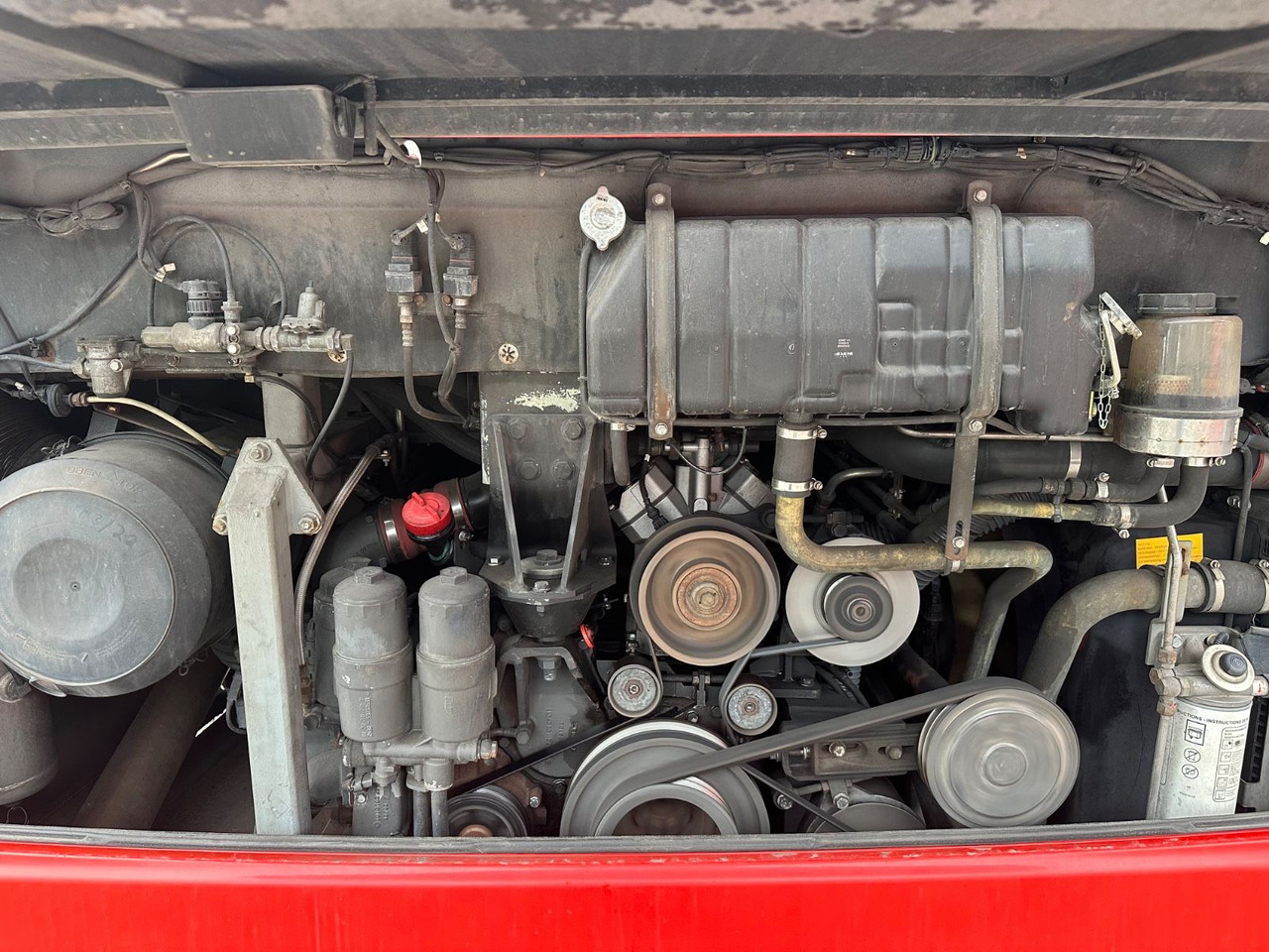 Mercedes-Benz O550 Integro (58 Sitze*Klima) - Пригородный автобус: фото 4 Mercedes-Benz O550 Integro (58 Sitze*Klima) - Пригородный автобус: фото 4