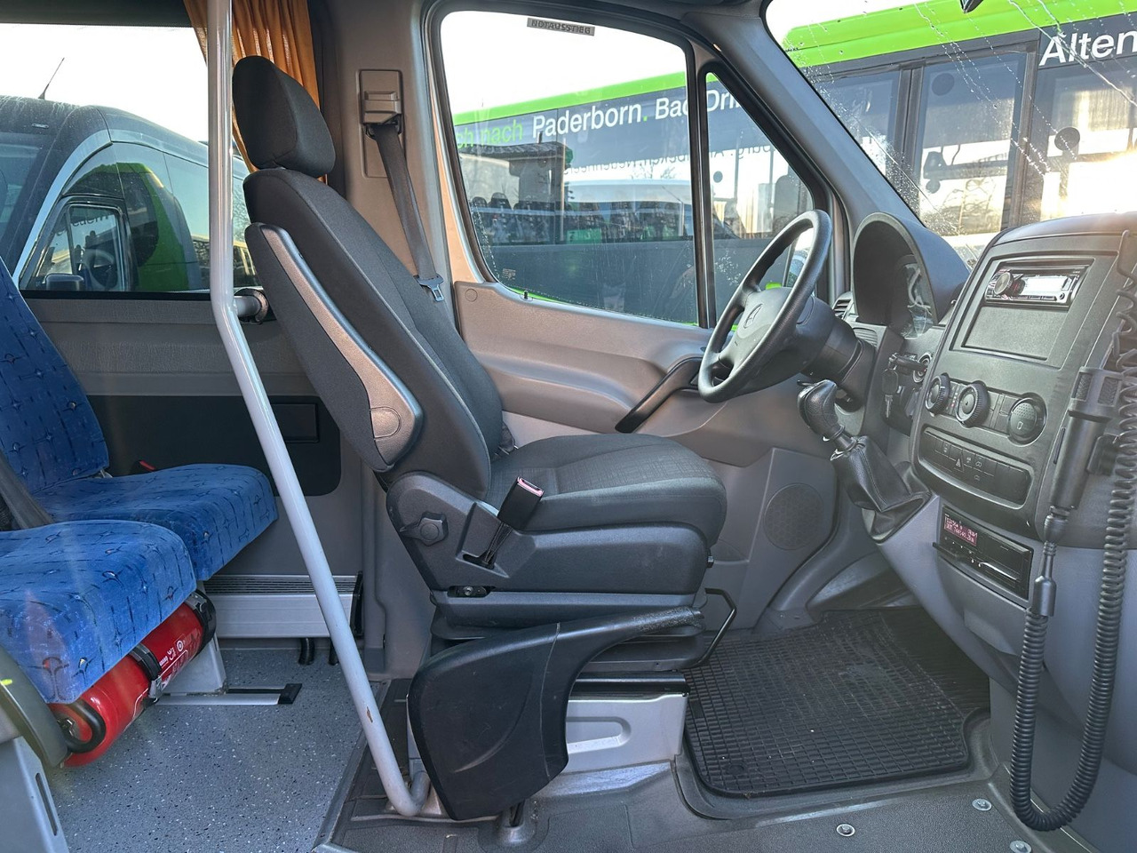 Mercedes-Benz Sprinter 516 CDi (DE*Klima*Reise*Motor Neu) - Микроавтобус, Пассажирский фургон: фото 4 Mercedes-Benz Sprinter 516 CDi (DE*Klima*Reise*Motor Neu) - Микроавтобус, Пассажирский фургон: фото 4